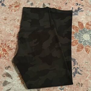 green camo lululemon leggings